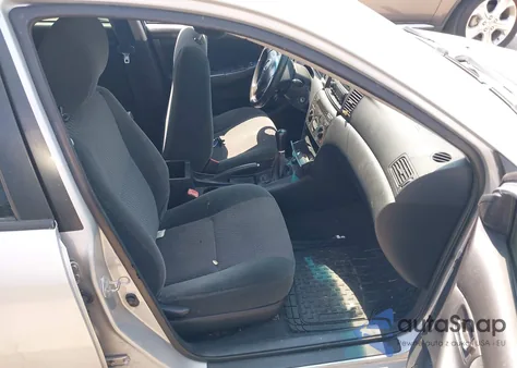 2005 Toyota Corolla S из США, поврежденный, VIN 1NXBR32E85Z551877